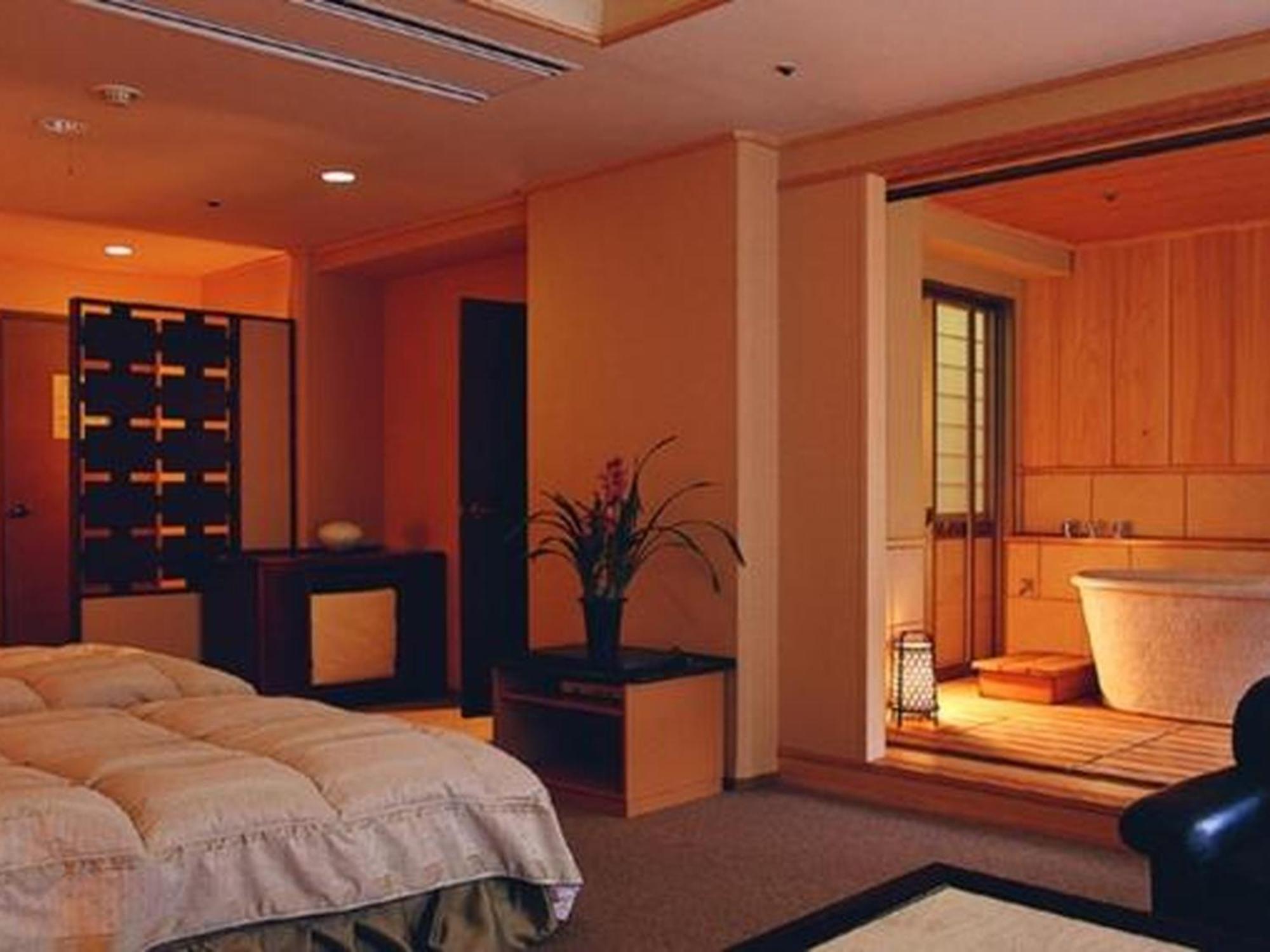 Okudogo Ichiyunomori Hotel Matsuyama  Bagian luar foto